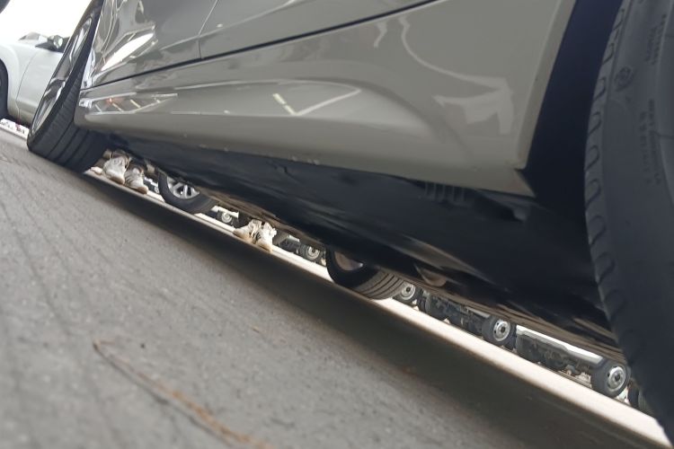 宝马3系 2019款 320Li M豪华套装局部细节9002