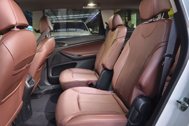 别克GL6 2019款 18T 6座互联豪华型 国VI中控内饰21