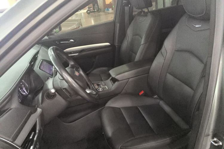 凯迪拉克XT4 2018款 28T 两驱领先型局部细节19