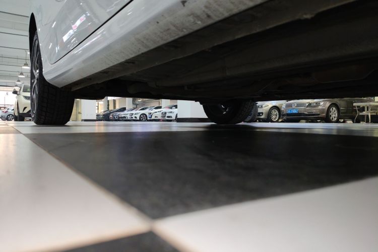 吉利汽车 帝豪 2022款 第4代 1.5L CVT尊贵型局部细节9001