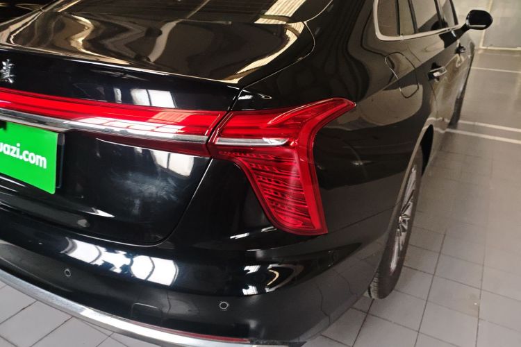 红旗H5 2024款 1.5T DCT智联旗悦版车身外观9