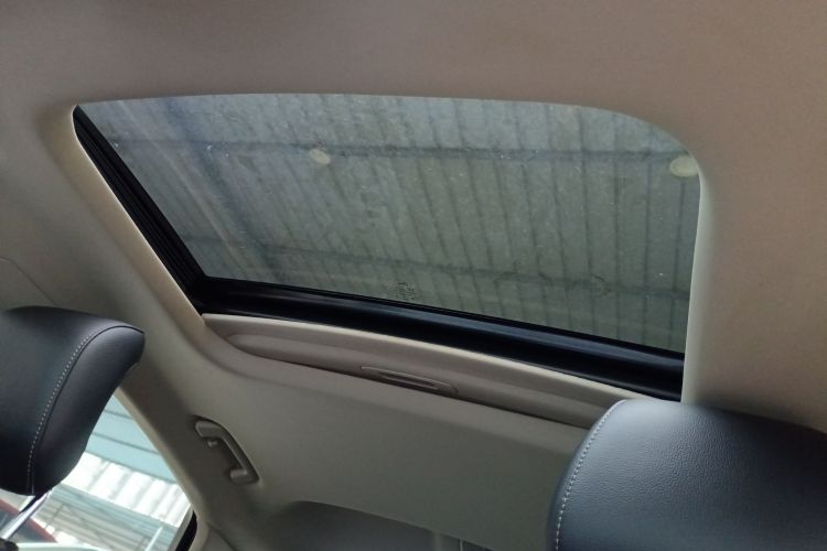 福特 蒙迪欧 2018款 EcoBoost 180 时尚型局部细节22