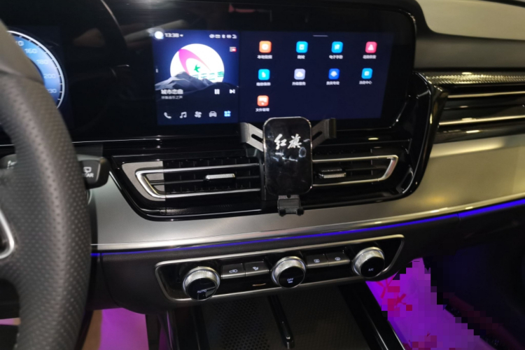 红旗HS5 2023款 2.0T 旗享Pro版局部细节16