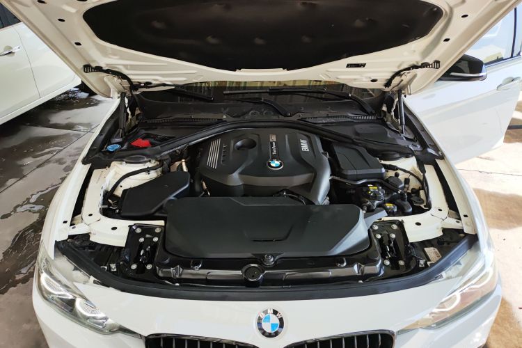 宝马3系 2018款 320Li M运动曜夜版局部细节24