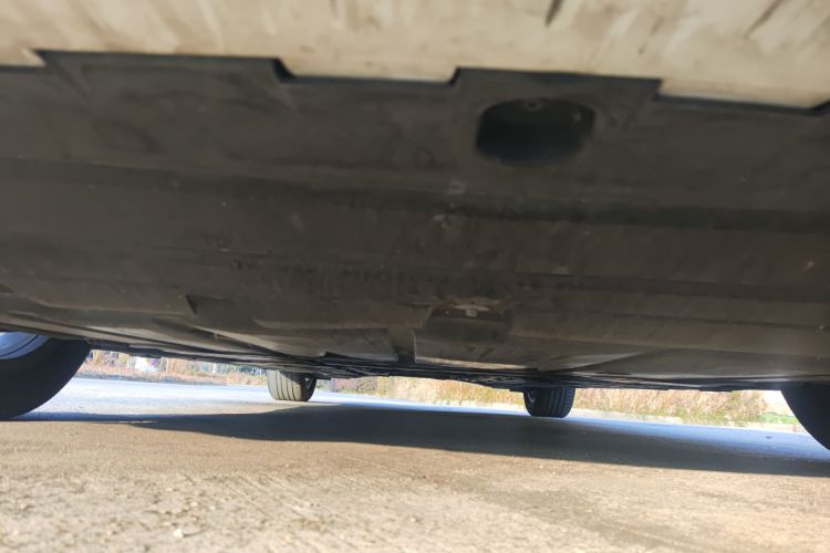 奔驰A级 2021款 A 180 L 运动轿车局部细节9008