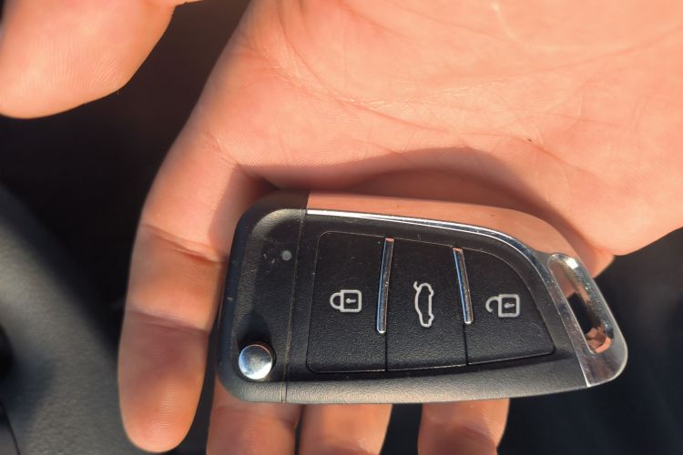 现代 领动 2016款 1.6L 自动智炫·精英型中控内饰7001