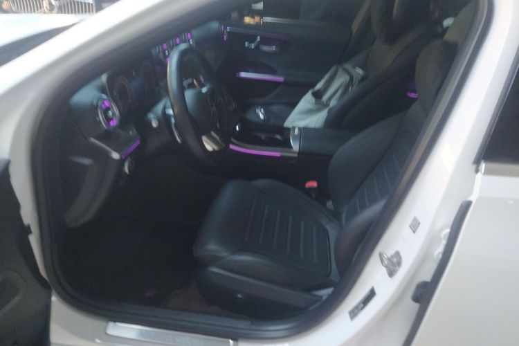 奔驰C级 2024款 改款二 C 260 L 运动版中控内饰19