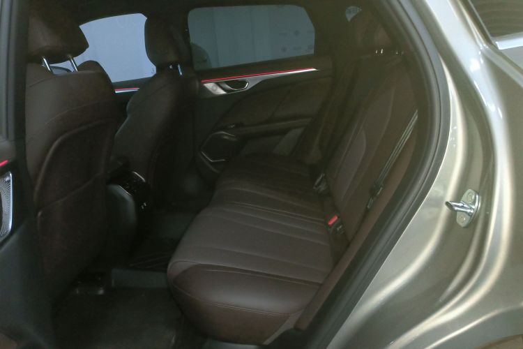 魏牌 摩卡新能源 2024款 Hi4 四驱长续航版中控内饰21