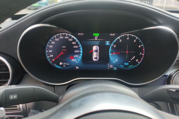 奔驰C级 2021款 C 260 L 运动星耀臻藏版中控内饰14