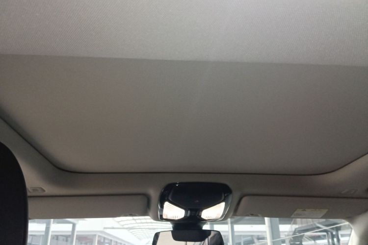 宝马3系 2025款 325i M运动套装局部细节22