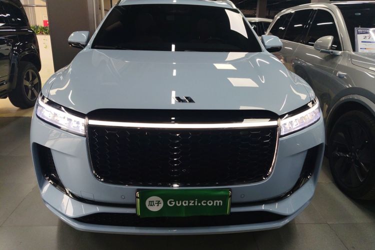 理想汽车 理想ONE 2021款 增程6座版车身外观2