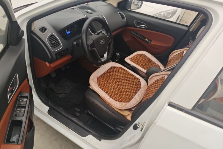 吉利汽车 金刚 2016款 1.5L 手动精英型中控内饰20