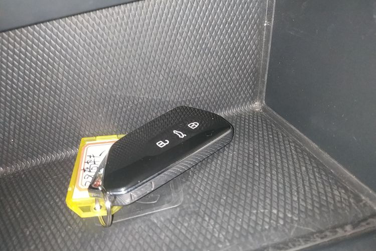 大众 高尔夫 2021款 280TSI DSG Pro中控内饰11