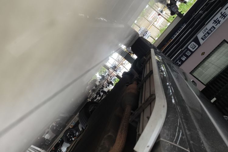 理想汽车 理想ONE 2020款 增程6座版局部细节9001