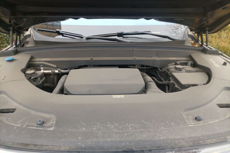 理想汽车 理想L7 2023款 Pro机舱底盘24