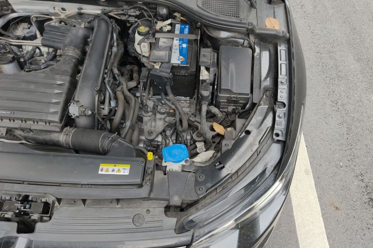 大众 高尔夫 2021款 280TSI DSG Pro局部细节9007