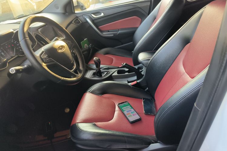 奇瑞 艾瑞泽5 2017款 SPORT 1.5T 手动豪华版局部细节19