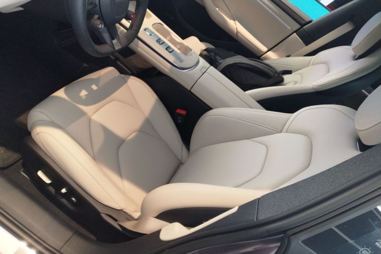 小米汽车 小米SU7 2024款 后驱长续航智驾版局部细节19