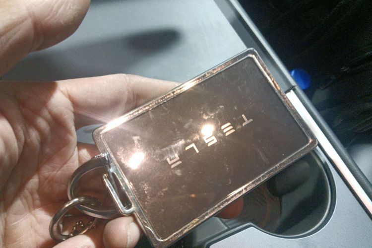 特斯拉 Model Y 2024款 后轮驱动版中控内饰11