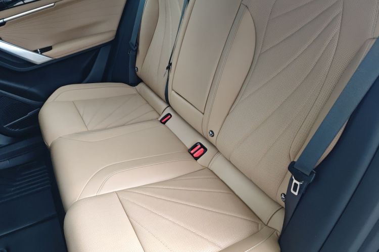 吉利汽车 博越L 2023款 2.0TD DCT旗舰型中控内饰21