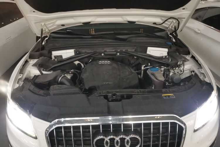 奥迪Q5 2017款 Plus 40 TFSI 技术型局部细节24