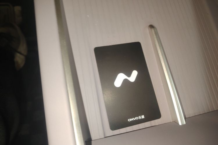 乐道L60 2024款 85kWh 后驱版中控内饰7001