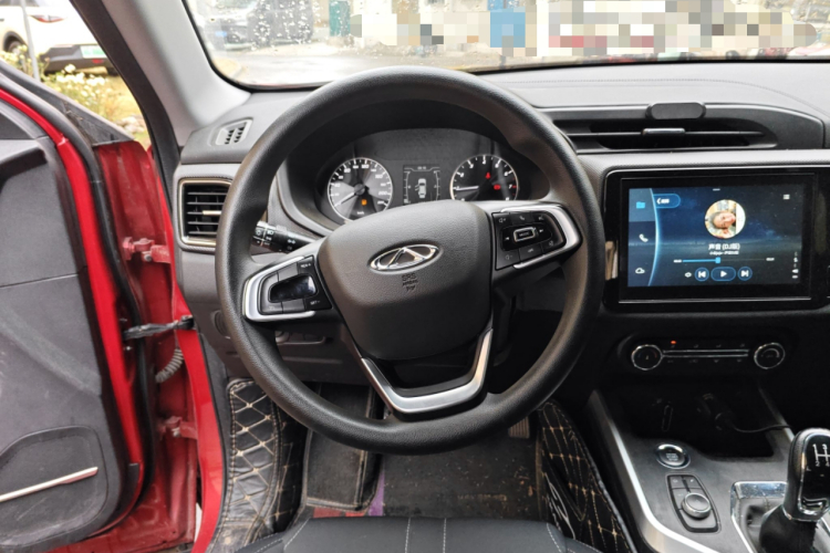 奇瑞 瑞虎5x 2019款 HERO 1.5L 手动时尚版中控内饰13