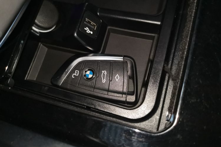 宝马Z4 2022款 sDrive 25i M运动套装中控内饰7001