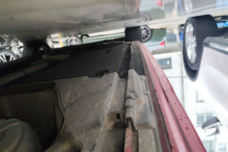 奥迪A4L 2019款 40 TFSI 进取型 国VI局部细节9002