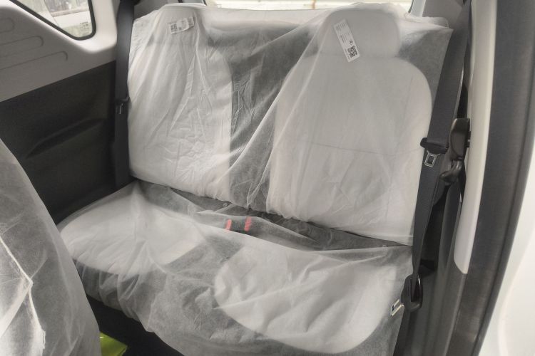 吉利银河 熊猫 2025款 210km 元气熊中控内饰21