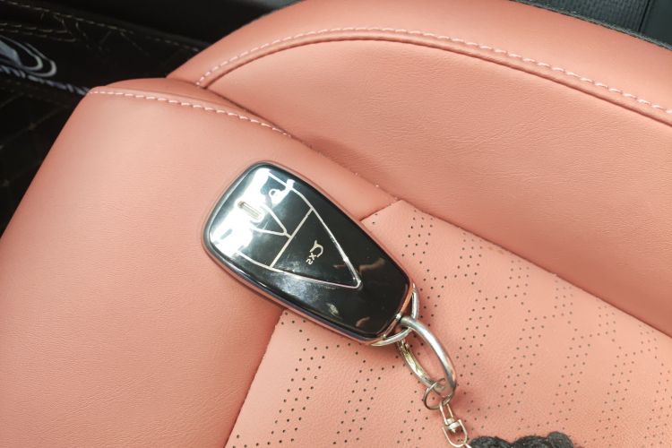 长安CS55PLUS 2024款 第三代 1.5T DCT卓越型中控内饰11