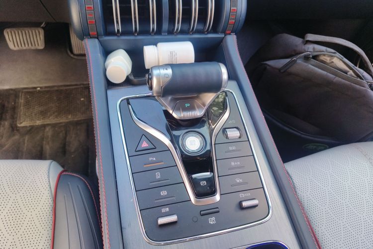 比亚迪 元PLUS 2022款 430KM 尊贵型局部细节18