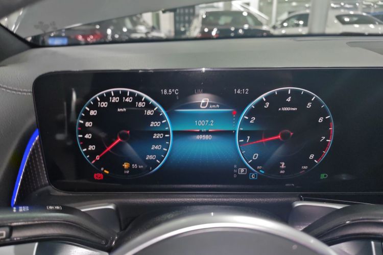 奔驰GLB 2022款 改款 GLB 200 时尚型局部细节14