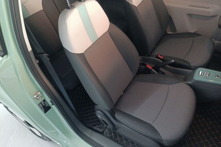 长安启源 长安Lumin 2022款 301km 蜜甜款局部细节41