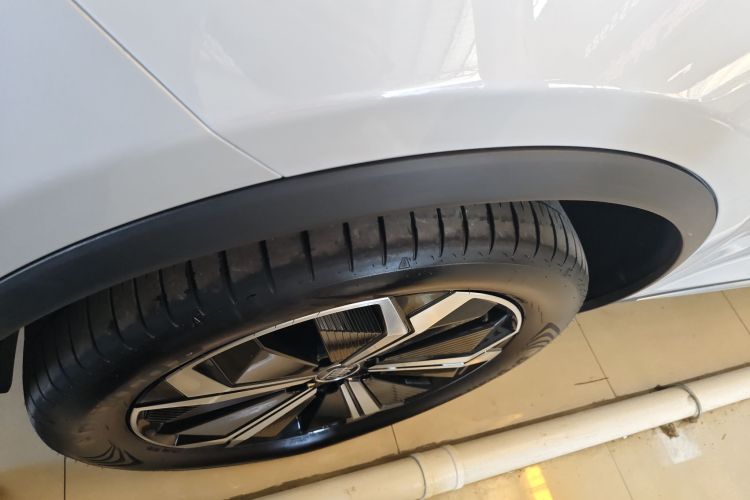 比亚迪 唐新能源 2024款 EV 冠军版 600KM 尊享型车身外观6007