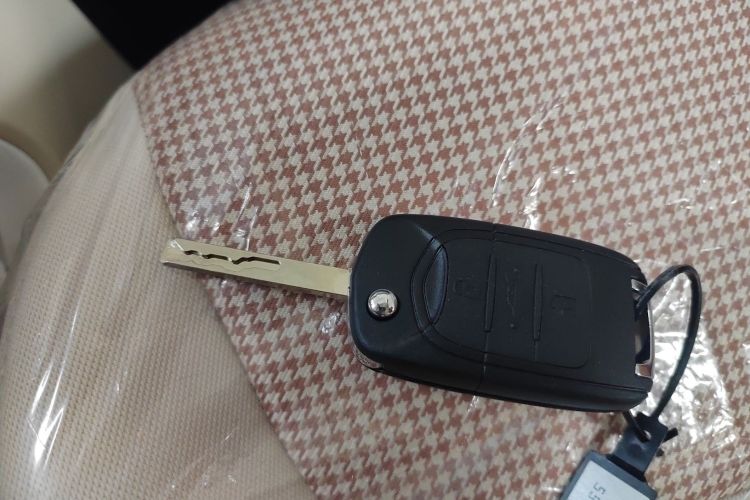 五菱汽车 宏光MINIEV 2024款 第三代 215km 青春版中控内饰11