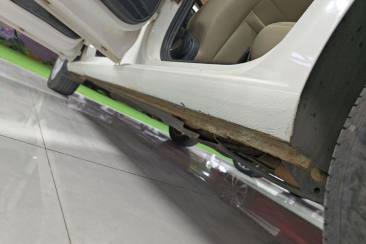 斯柯达 昕锐 2013款 1.6L 手动乐选型局部细节9002