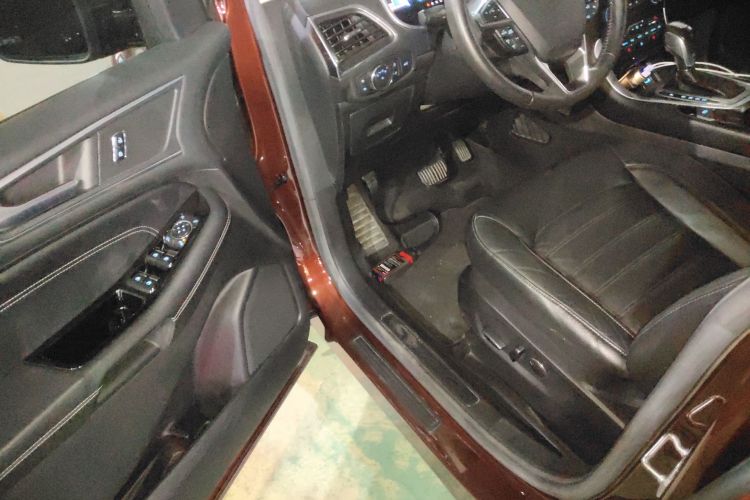 福特 锐界 2016款 EcoBoost 245 两驱豪锐型 7座中控内饰20