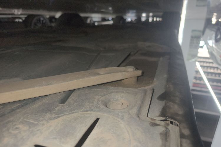 宝马X1 2016款 sDrive18Li 尊享型局部细节9002