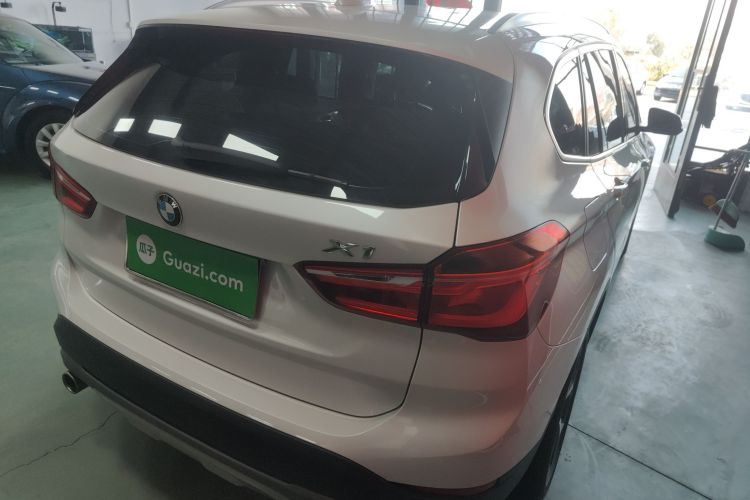 宝马X1 2018款 sDrive18Li 尊享型车身外观7