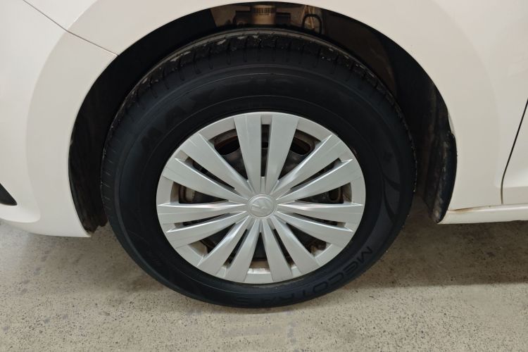 大众 桑塔纳 2018款 1.5L 自动风尚版车身外观6007