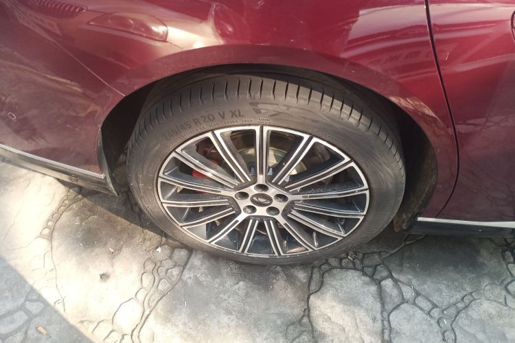 奇瑞 风云A9L 2025款 光辉 四驱高能版车身外观6008