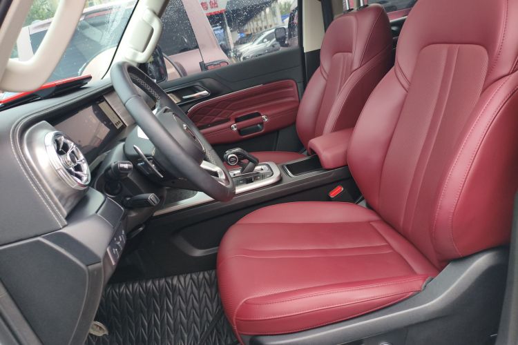 坦克300 2024款 2.0T 征服者中控内饰19