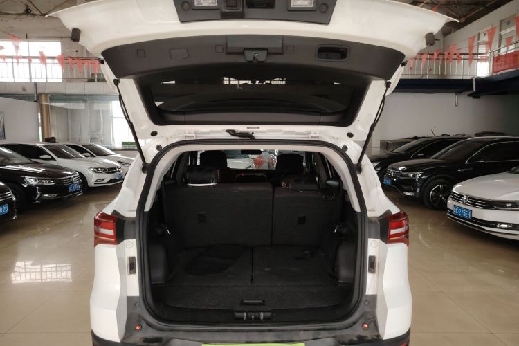 捷途X70 2018款 1.5T 手动畅行版中控内饰23