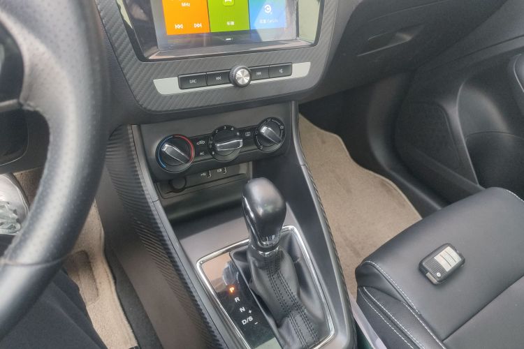 名爵ZS 2017款 1.5L 自动豪华版局部细节18