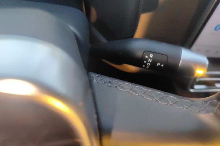 理想汽车 理想L8 2024款 Max局部细节18