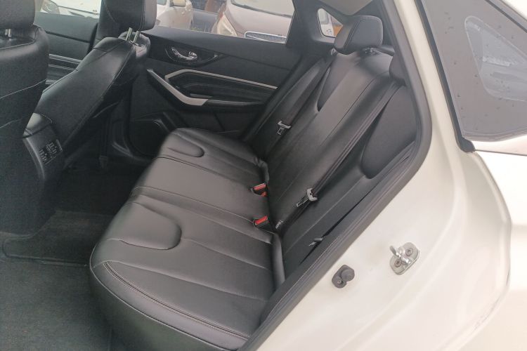 启辰D60 2021款 PLUS 1.6L XL CVT悦领版中控内饰21