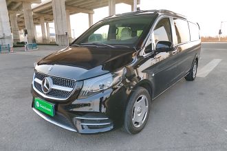 奔驰 威霆 2020款 2.0T 精英版 7座