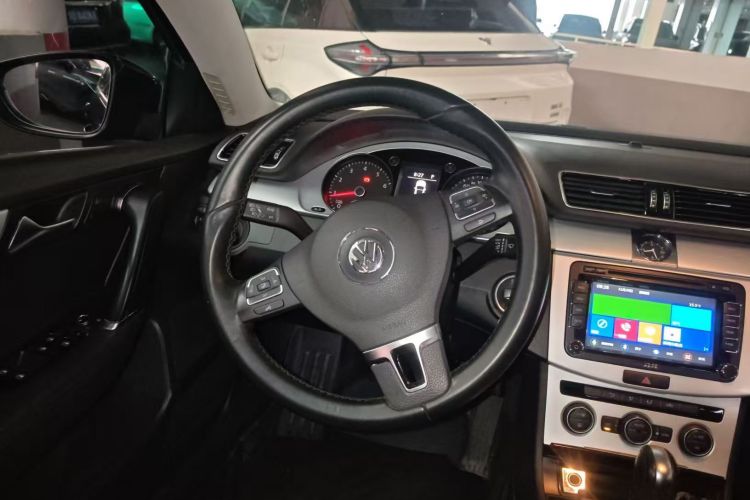 大众 迈腾 2015款 1.8TSI 领先型局部细节13