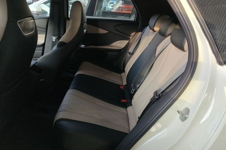 比亚迪 海豚 2024款 荣耀版 420km 自由版中控内饰21